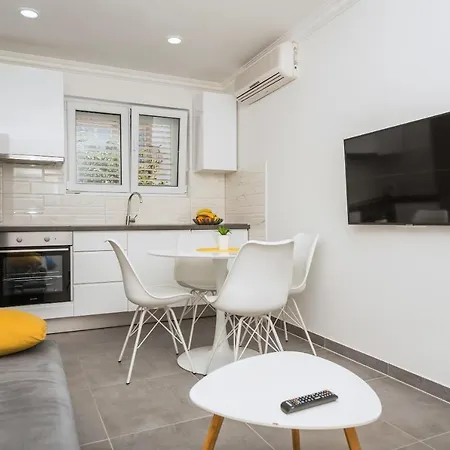 Petrusic Apartman *